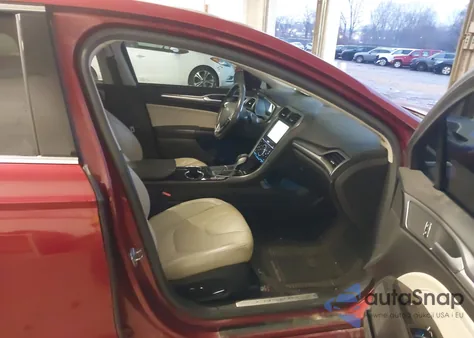 2015 Ford Fusion Titanium z USA, uszkodzony, nr VIN 3FA6P0D90FR287451